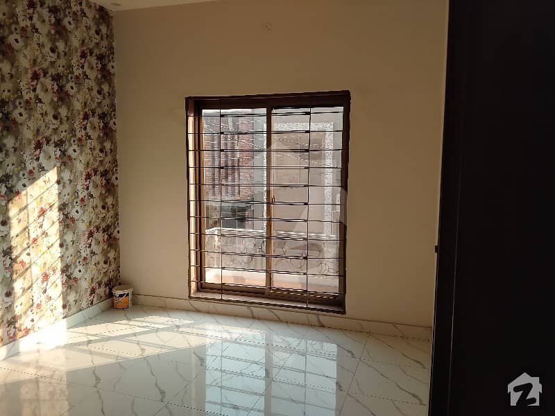 غوث گارڈن - فیز 4 غوث گارڈن لاہور میں 3 کمروں کا 3 مرلہ مکان 48 لاکھ میں برائے فروخت۔