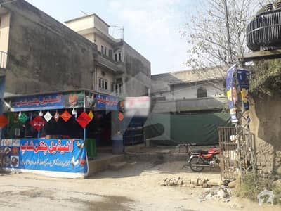 چورچوک راولپنڈی میں 8 مرلہ کمرشل پلاٹ 1.92 کروڑ میں برائے فروخت۔