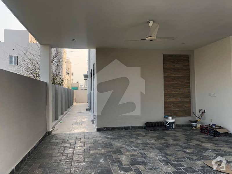 1 KANAL FULL HOUSE AVAILABLE FOR RENT IN DHA PHASE 7
