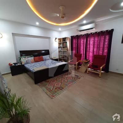Very Solid & Beautiful Lucky House Near Market Back Side 60 Feet Road Mosque School Uni Double Storey With Room Servant Quarter Very Solid & Beautiful Lucky House Near Market Back Side 60 Feet Road Mosque School Uni Double Storey With Room Servant Quarter