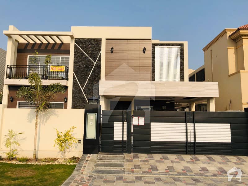 Beaufiful 1 Kanal Brand New Villa Available In Dha Phase 7
