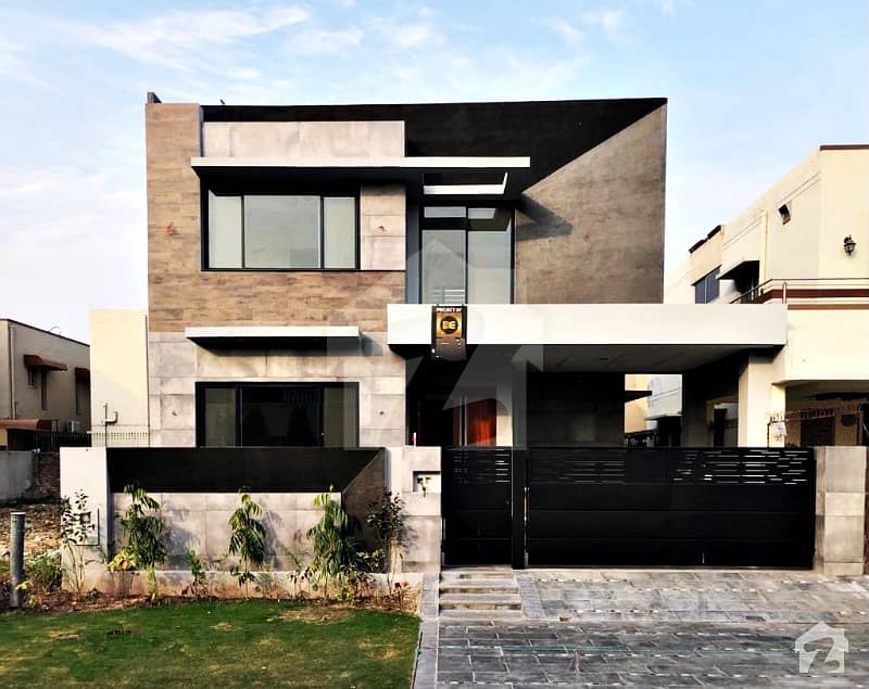 10 Marla Brand New Mazhar Munir Design Bungalow With Basement For Sale