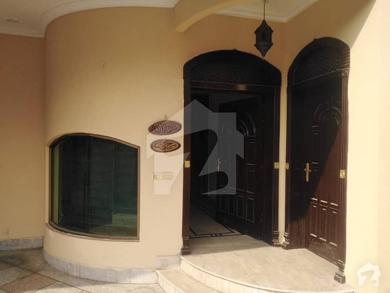 10 Marla Double Story House For Sale In Block E2 Wapda Town Phase1
