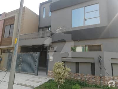 A Beautiful Designer 7 Marla Double Story Corner 2 Side Open House For Rent In Tulip Block Near To Market Masjid Park In Bahria Town Lahore A Beautiful Designer 7 Marla Double Story Corner 2 Side Open House For Rent In Tulip Block Near To Market Masjid Park In Bahria Town Lahore