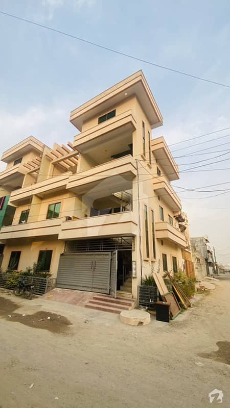 In Gulberg House Sized 1125  Square Feet For Rent