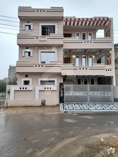 Spacious House Is Available In Punjab University Employees Society For Rent