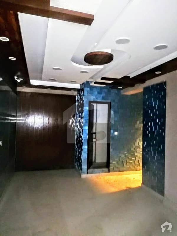 Full Floor 2200 Square Feet Well Finished Office With 2 Chambers And Conference Room Is Available For Sale On Most Prime Location Of Dha Phase 5 Tauheed Commercial