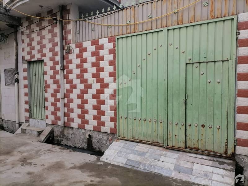 Good Location House For Sale In Main Madina Colony