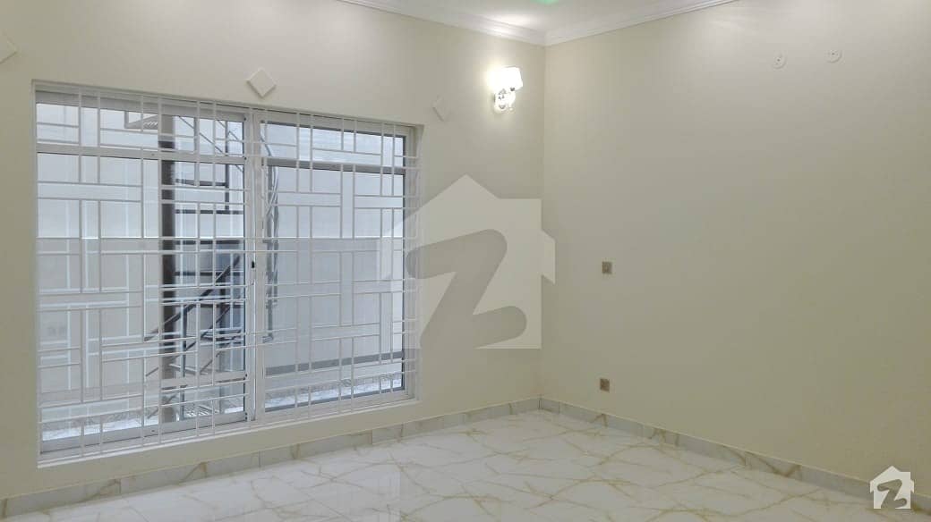 Lower Portion For Rent In Beautiful D-12