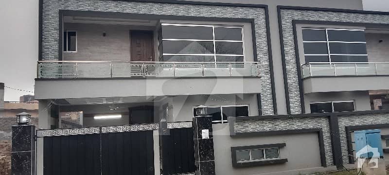 10 Marla House For Sale In Green City
