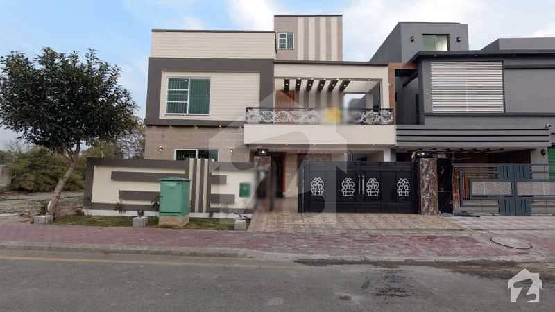 House For Sale Is Readily Available In Prime Location Of Bahria Town