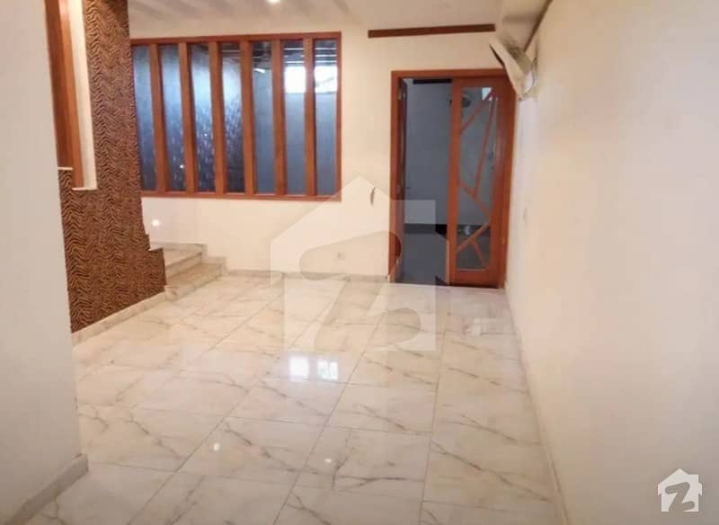 900  Square Feet House Ideally Situated In Dha Defence
