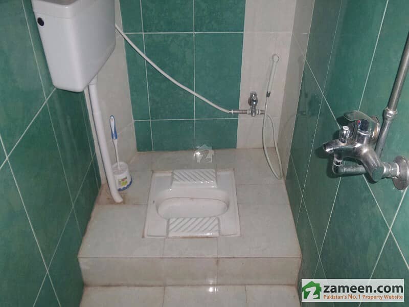 Beautiful Location 4 Storey Guest House for sale in New Murree New