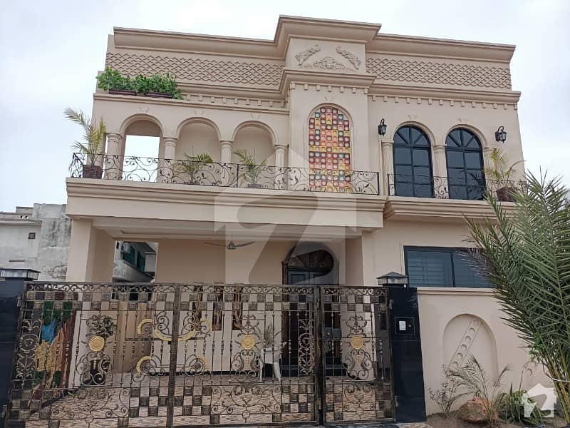 10 Marla Brand New House With Basement For Sale In Dc Colony 10 Marla Brand New House With Basement For Sale In Dc Colony