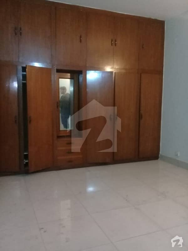 1 Kanal Upper Portion 3 Bed Dha Phase 1 For Rent