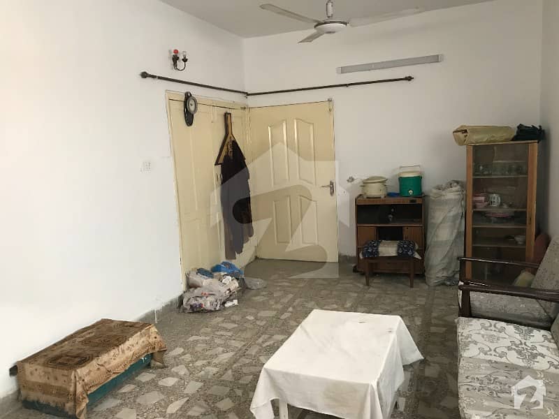 900  Square Feet House In Cricket Stadium Road For Rent At Good Location