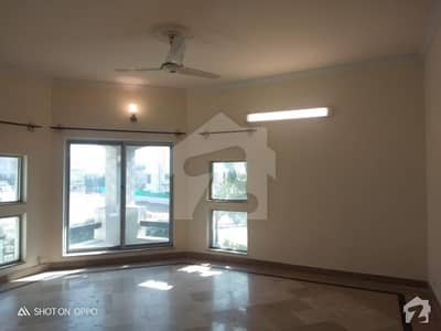 Bahria Town Phase-1 Kanal Upper Portion Available For Rent.