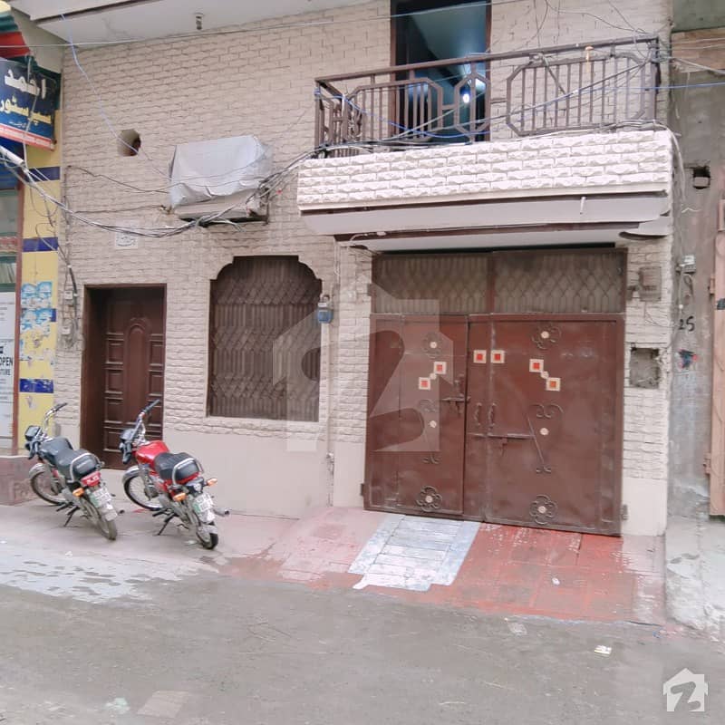 باغبانپورہ لاہور میں 3 کمروں کا 4 مرلہ مکان 1.05 کروڑ میں برائے فروخت۔