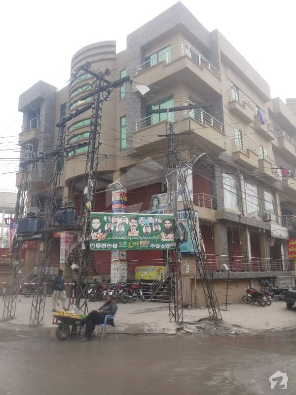 Spacious 550  Square Feet Flat Available For Sale In Khayaban-E-Sir Syed