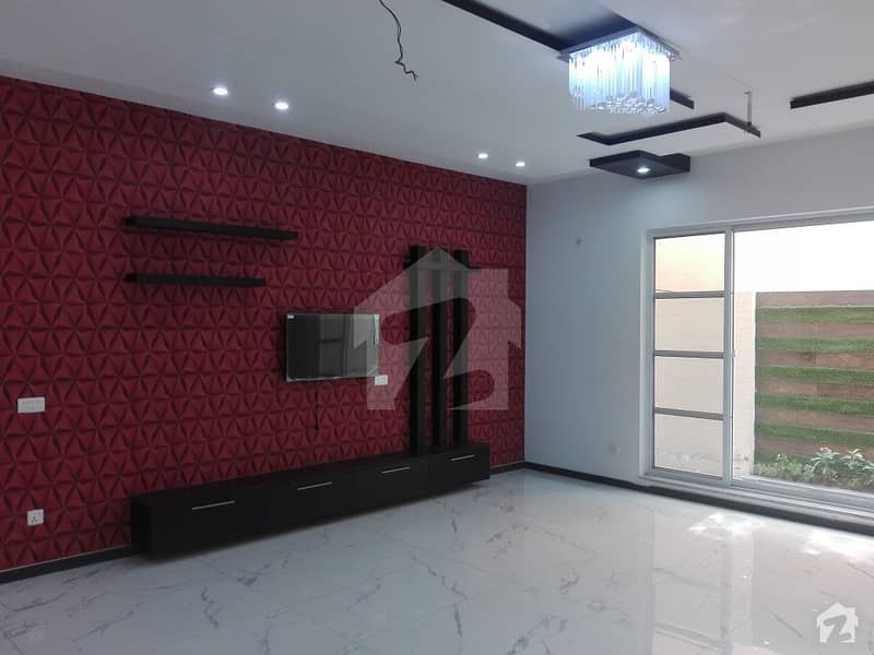 1 Kanal House Situated In Wapda Town For Sale