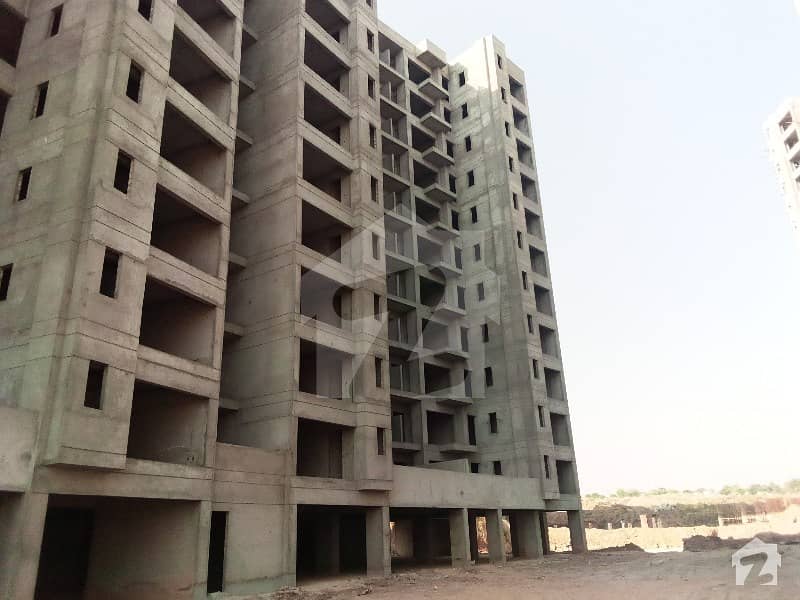 1100  Square Feet Flat In Gulberg For Sale