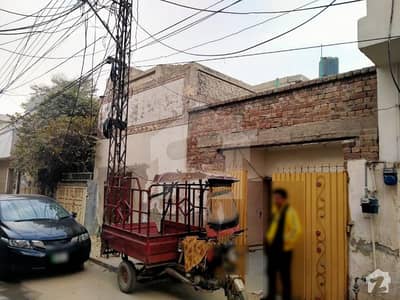 5 Marla House X Block Madina Town Near Main Road Urgent Sale At Low Price From Market 5 Marla House X Block Madina Town Near Main Road Urgent Sale At Low Price From Market