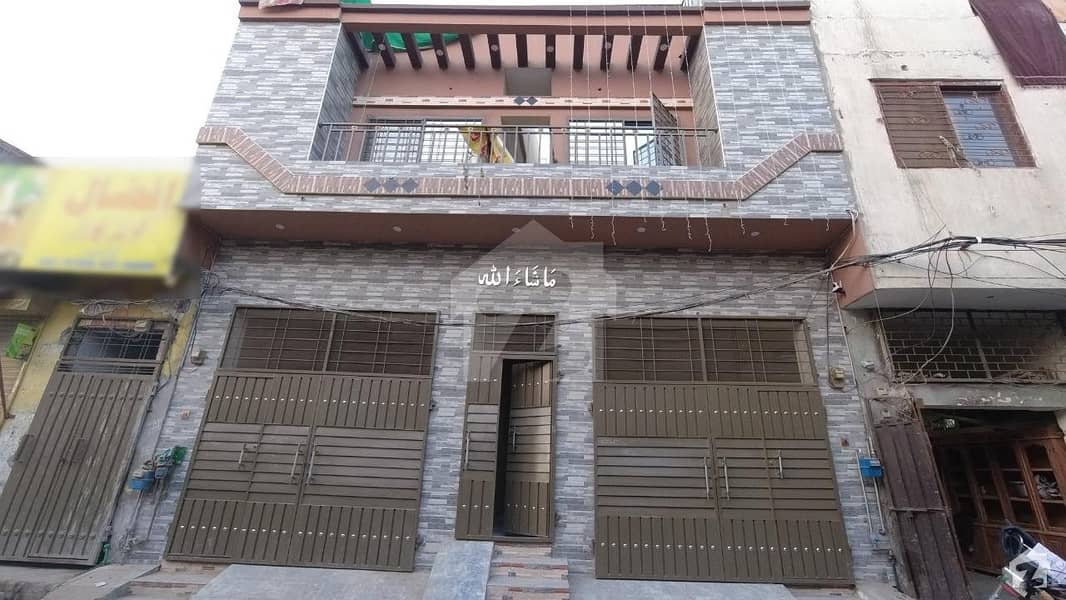 غازی روڈ کینٹ لاہور میں 10 مرلہ عمارت 3.5 کروڑ میں برائے فروخت۔
