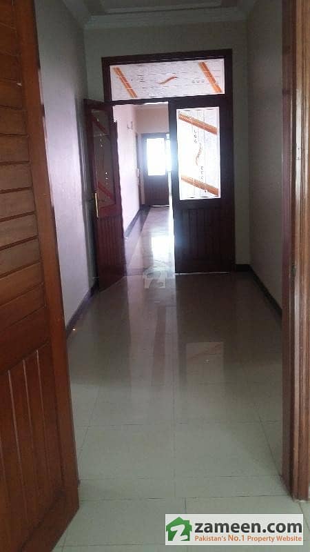 Out Classed 4 Specious Bed Room Portion For Rent