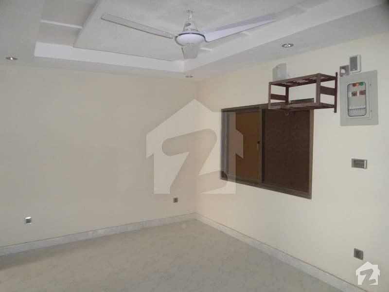 500 Square Feet Flat In D-12 For Rent At Good Location