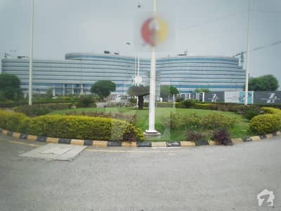 ڈی ایچ اے ڈیفینس اسلام آباد میں 1 کمرے کا 1 مرلہ دکان 1.04 کروڑ میں برائے فروخت۔ ڈی ایچ اے ڈیفینس اسلام آباد میں 1 کمرے کا 1 مرلہ دکان 1.04 کروڑ میں برائے فروخت۔