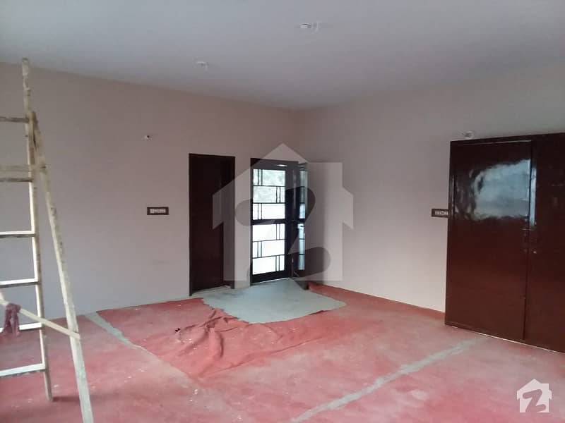 A Good Option For Rent Is The Upper Portion Available In Gulshan-e-Iqbal Town In Gulshan-e-Iqbal - Block 7