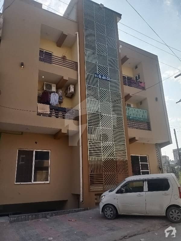 گلریز ہاؤسنگ سکیم راولپنڈی میں 4 مرلہ عمارت 2.8 کروڑ میں برائے فروخت۔