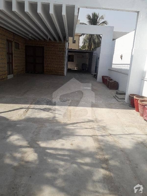 1000 Yards Bungalow For Rent 225000