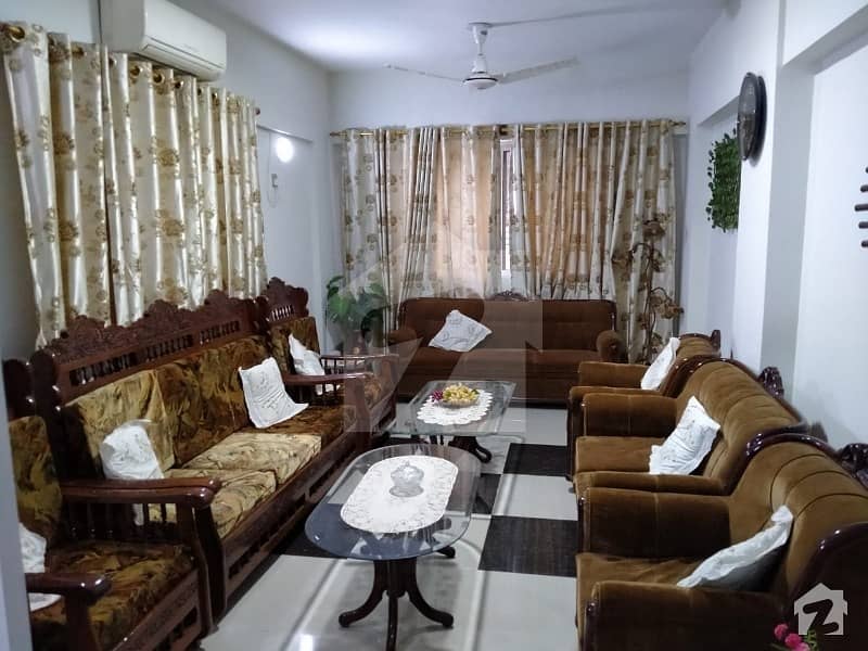 گلشنِ اقبال ٹاؤن کراچی میں 3 کمروں کا 10 مرلہ زیریں پورشن 1.7 کروڑ میں برائے فروخت۔