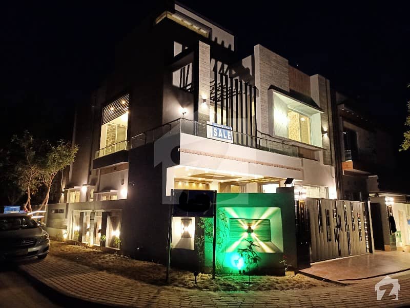 گلبہار ٹاؤن جی ٹی روڈ لاہور میں 5 کمروں کا 10 مرلہ مکان 2.75 کروڑ میں برائے فروخت۔