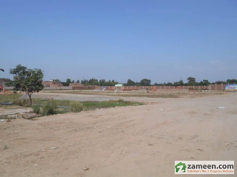 Commercial Plot Is Available For Sale AlQayyum Garden, Lahore
