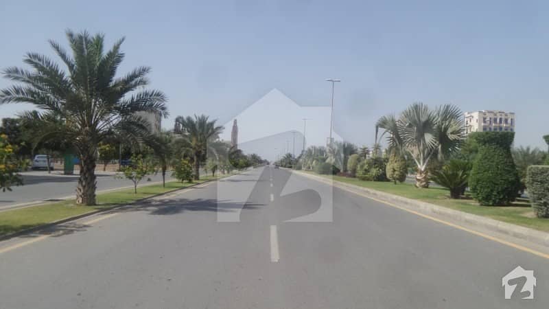 5 Marla Commercial Plot Available For Sale