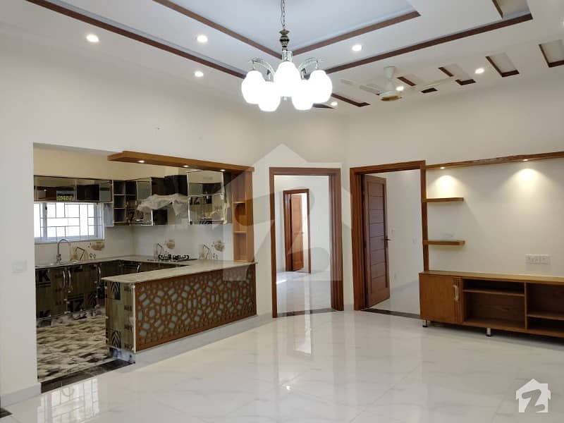 Original Picture Attached 10 Marla Double Storey House For Sale In Bahria Town