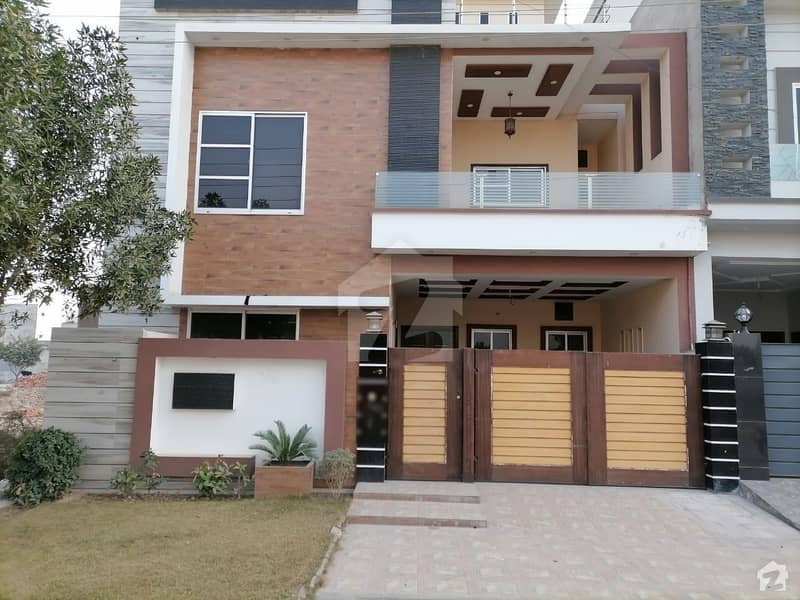 A Stunning House Is Up For Grabs In Wapda Town Wapda Town Phase 2