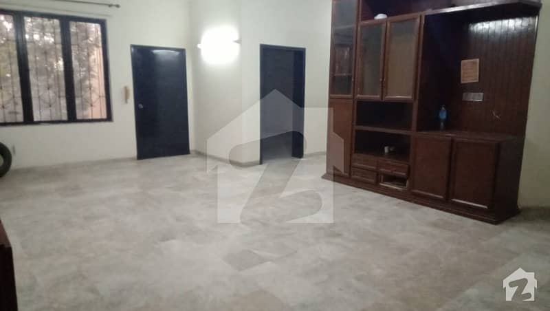 02 Kanal Beautiful Lower Portion Available For Rent