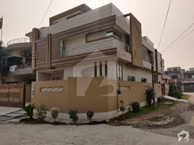 Al-Amin Housing Society House Sized 2250  Square Feet