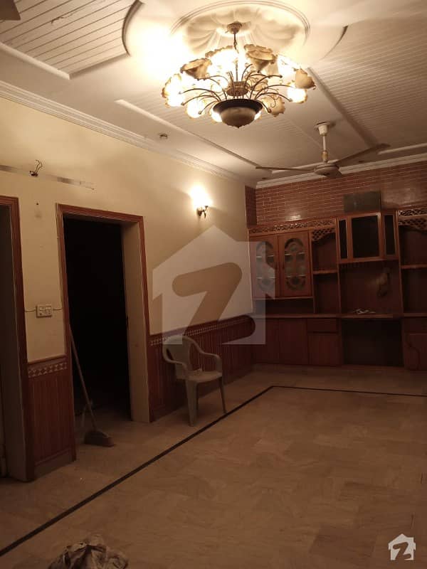 A Beautiful Upper Portion Available For Rent In Kamran Block
