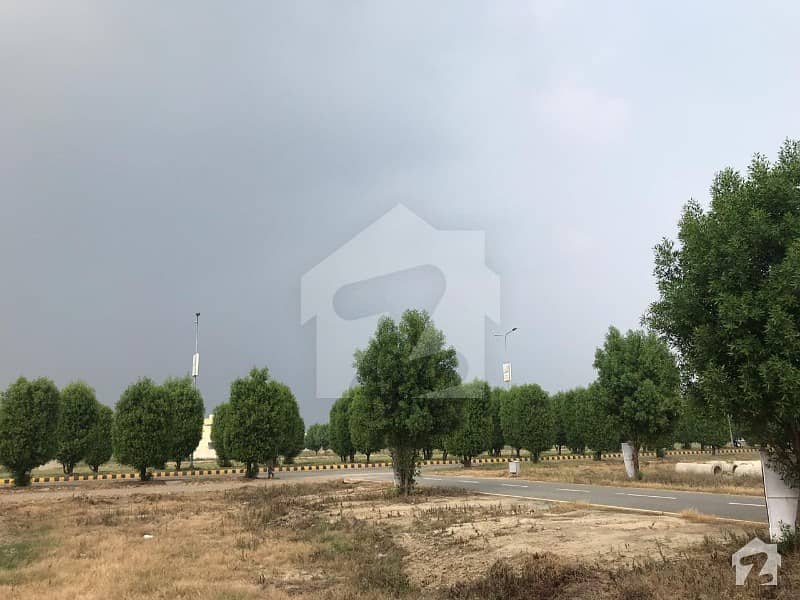 4 Marla Commercial Plot For Sale In B Block 50 Ft Road