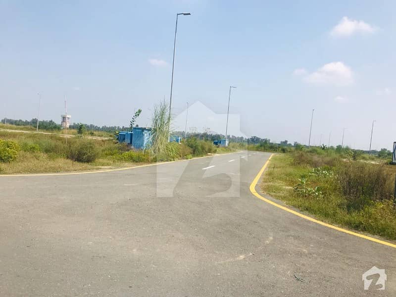 5 Marla On 40ft Road Plot For Sale