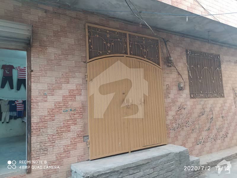 شاہدرہ لاہور میں 6 کمروں کا 4 مرلہ مکان 1.25 کروڑ میں برائے فروخت۔
