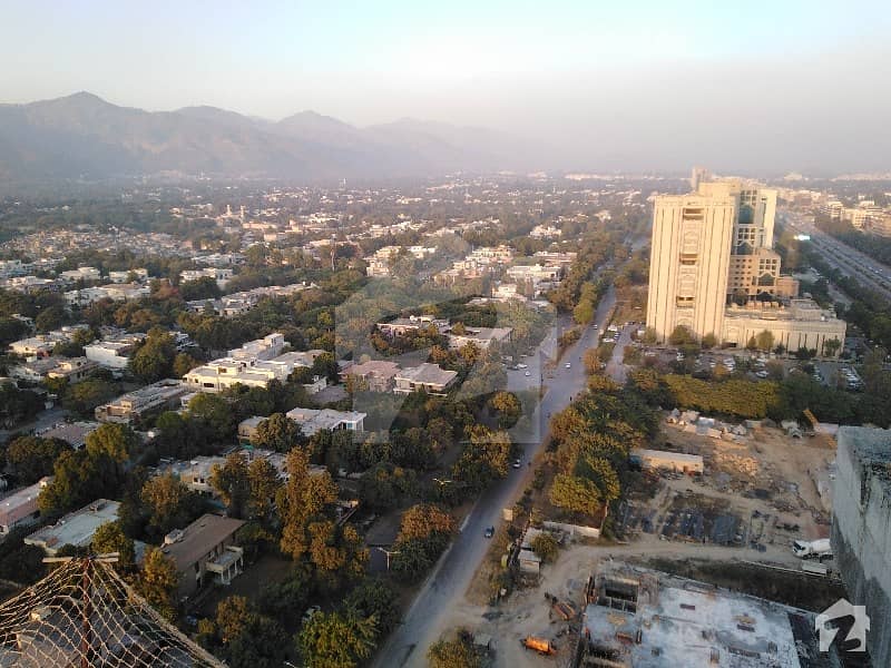 1805 Sq Ft Flat For Sale In Mall Of Islamabad Blue Area Mall of