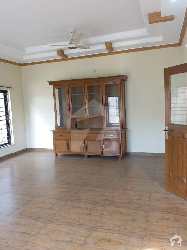 Kanal Upper Portion Is Available For Rent In Johar Town Block B