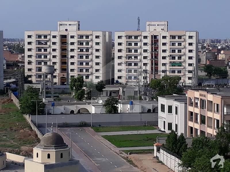 Luxurious Apartment 10 Marla In Askari 11 Sector B  On Prime Location