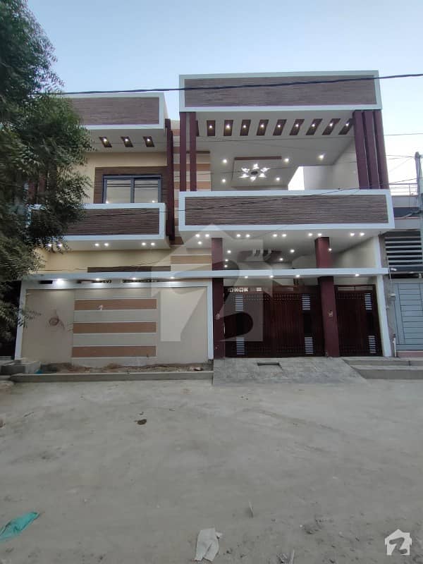 گلشنِ معمار - سیکٹر ٹی گلشنِ معمار گداپ ٹاؤن کراچی میں 6 کمروں کا 10 مرلہ مکان 2.5 کروڑ میں برائے فروخت۔