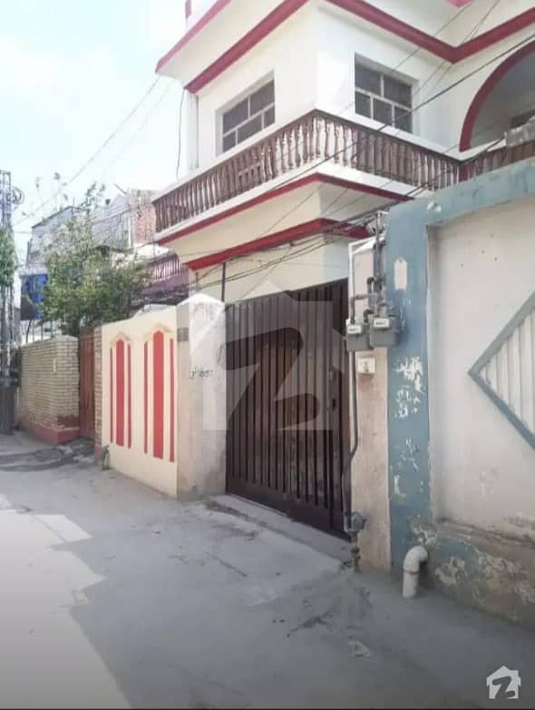گلبرگ پشاور میں 8 کمروں کا 5 مرلہ مکان 50 ہزار میں کرایہ پر دستیاب ہے۔